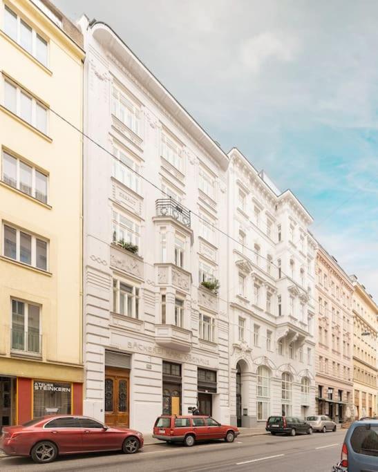 Neustift Deluxe Apartment Vienna Luaran gambar