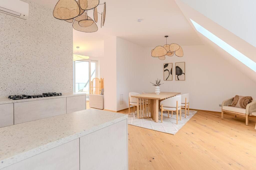Neustift Deluxe Apartment Vienna Luaran gambar